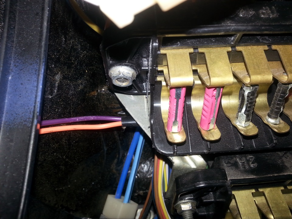 Распиновка блока эур приора - смотреть видео (видео)