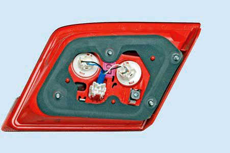 Лампочки стоп сигнал лачетти седан. Стоп сигнал на стекле лачетти хэтчбек. Лампа стоп сигнала нива шевроле. Шевроле лачетти лампы задней фонари. Лампочки стоп сигнал лачетти седан.