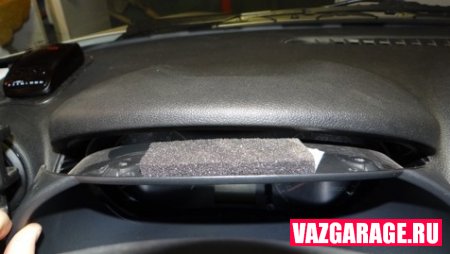 Скрип панели приборов на Лада Гранта. Как убрать?
