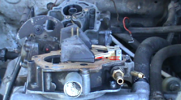 Двигатель работает с перебоями. Карбюратор не держит холостые обороты, ВАЗ